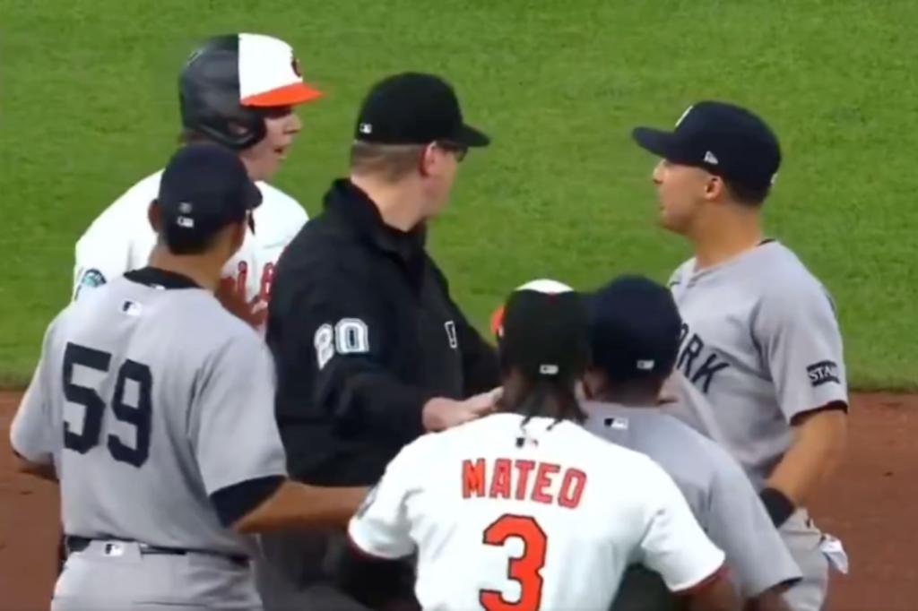 مقاعد واضحة في يانكيز أوريول على القاعدة المسروقة kerfuffle