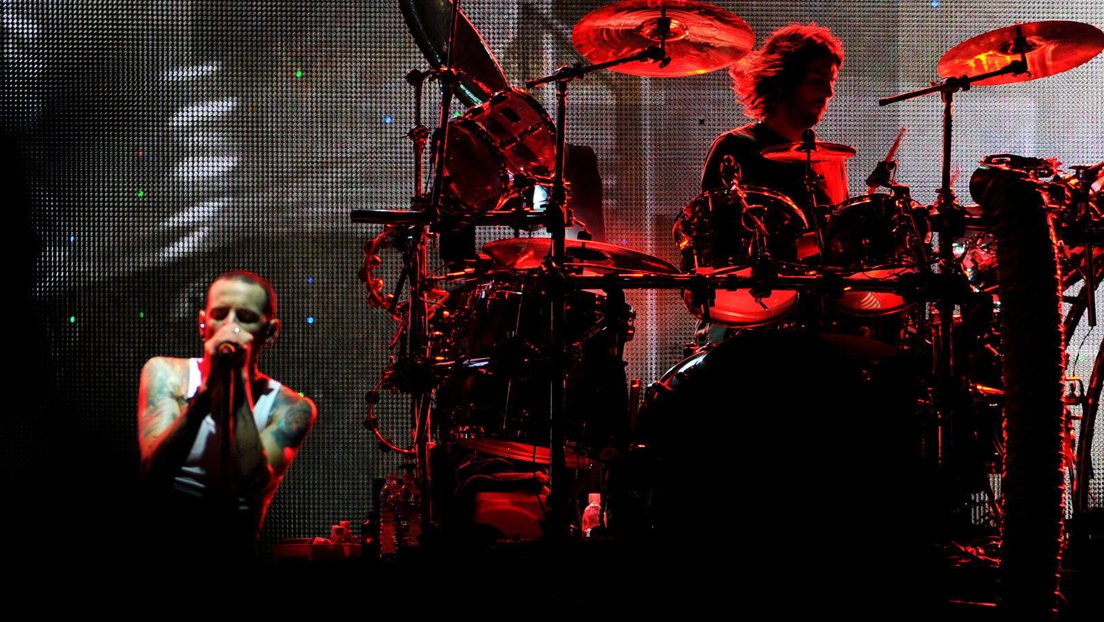 كم عدد الجوائز التي فاز بها Linkin Park؟