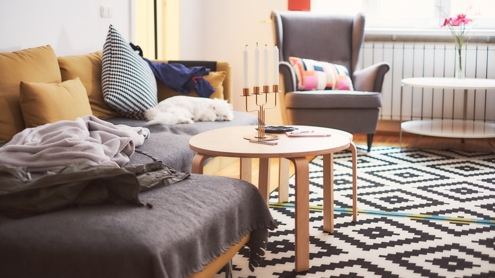 ترقية بسيطة ولكن جميلة يمكنك إعطاء أي قطعة من أثاث ايكيا