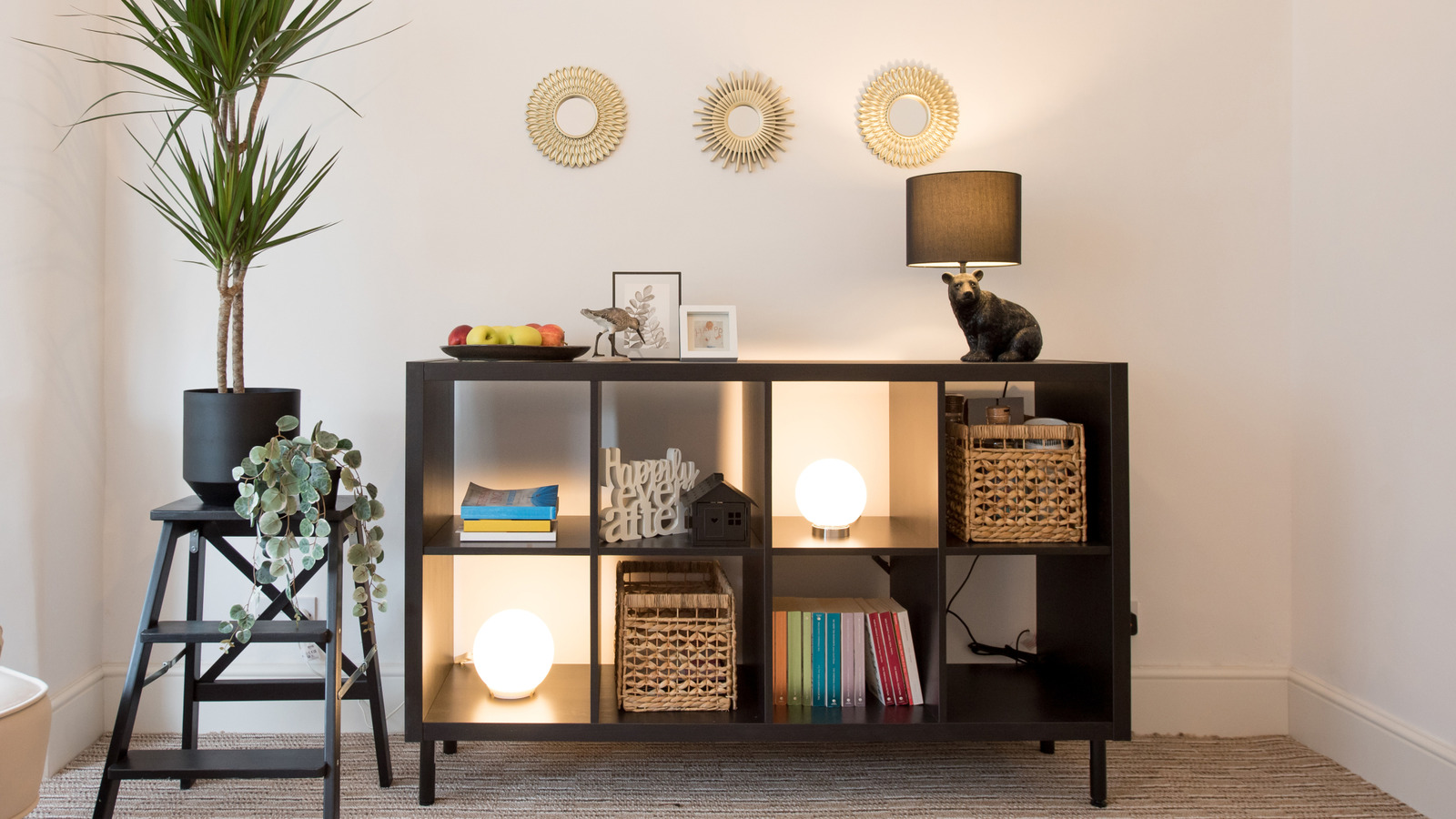 Dupe Ikea Kallax Shelf بأسعار معقولة يمكنك الحصول عليها في Walmart