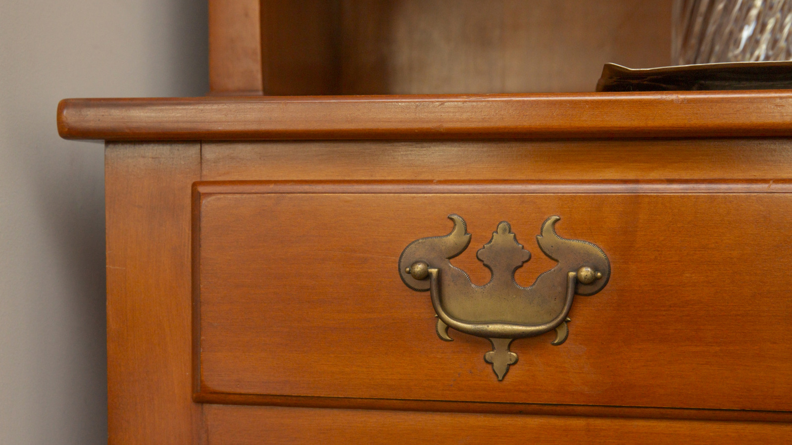 امنح خزانة الصين القفزة في الصين حياة جديدة عن طريق تقسيمها إلى اثنين