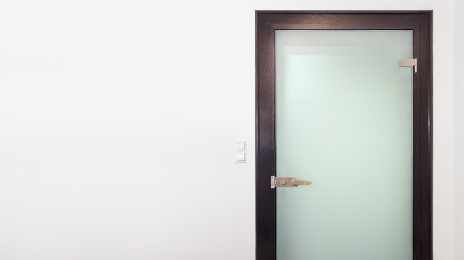 هل يقف الزجاج المصنوع من DIY في الواقع اختبار الزمن؟