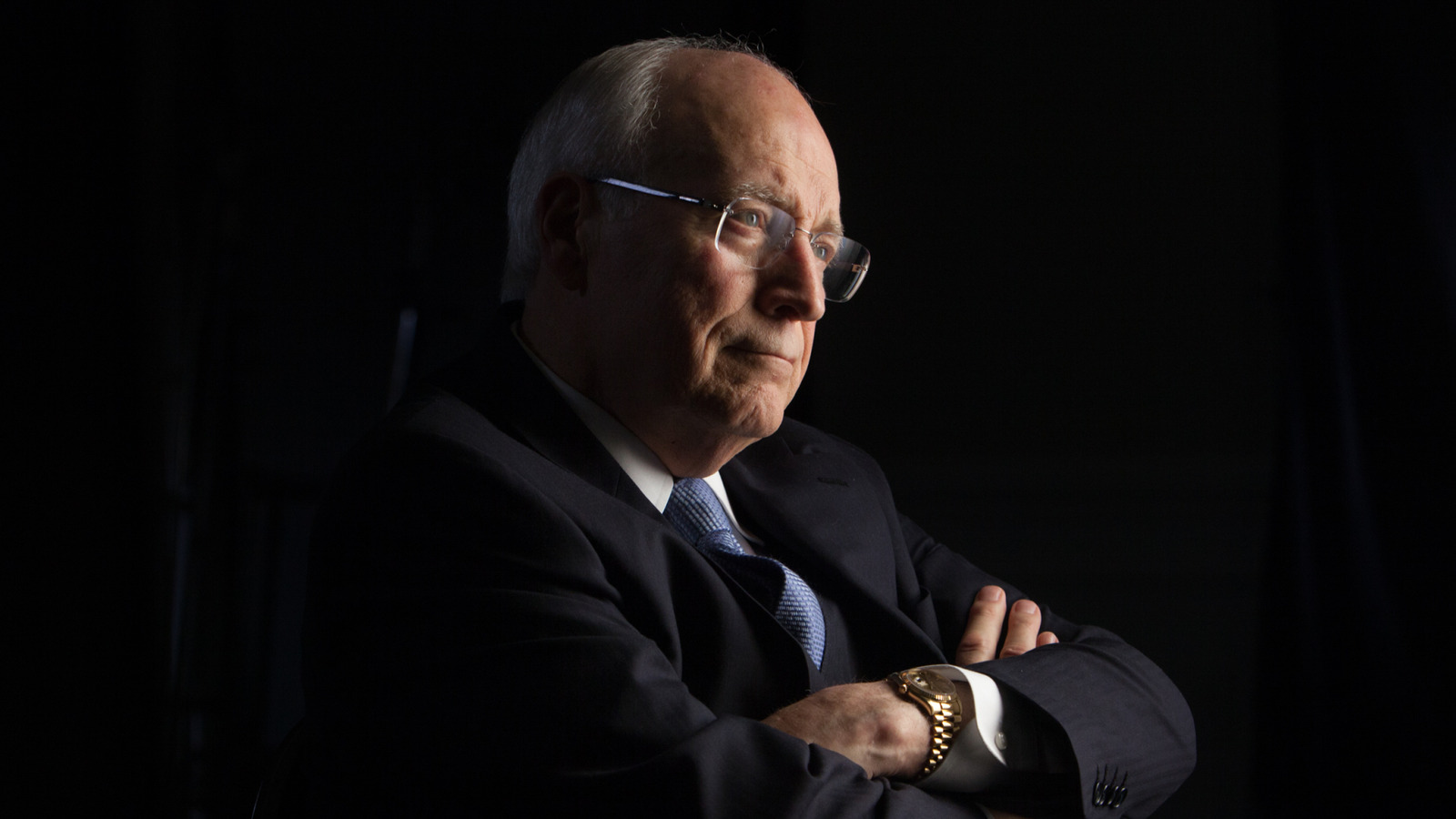 نجا ديك تشيني من عدد مذهل من النوبات القلبية خلال حياته