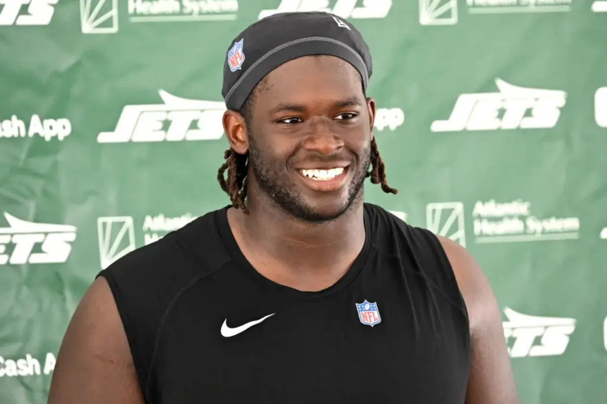 أولو فاشانو واحدة من النقاط المضيئة القليلة للطائرات