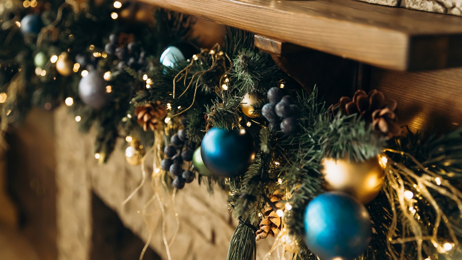 المواد غير المتوقعة التي يمكنك تجربتها في أكاليل عطلتك