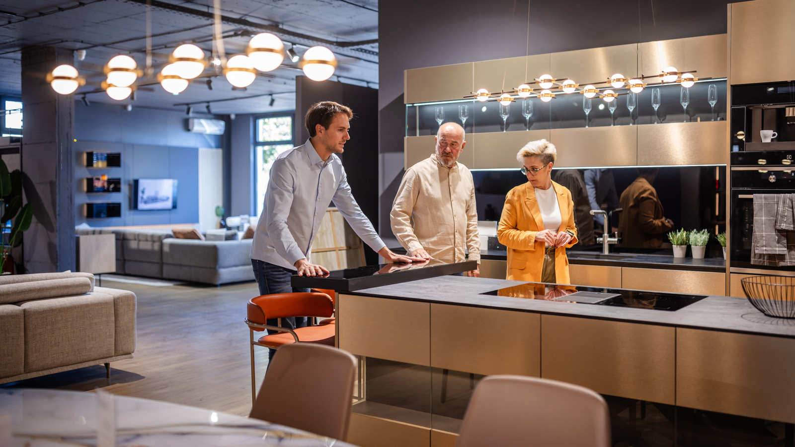 14 اتجاهًا لألوان المطبخ نتطلع إليها بالفعل لعام 2026