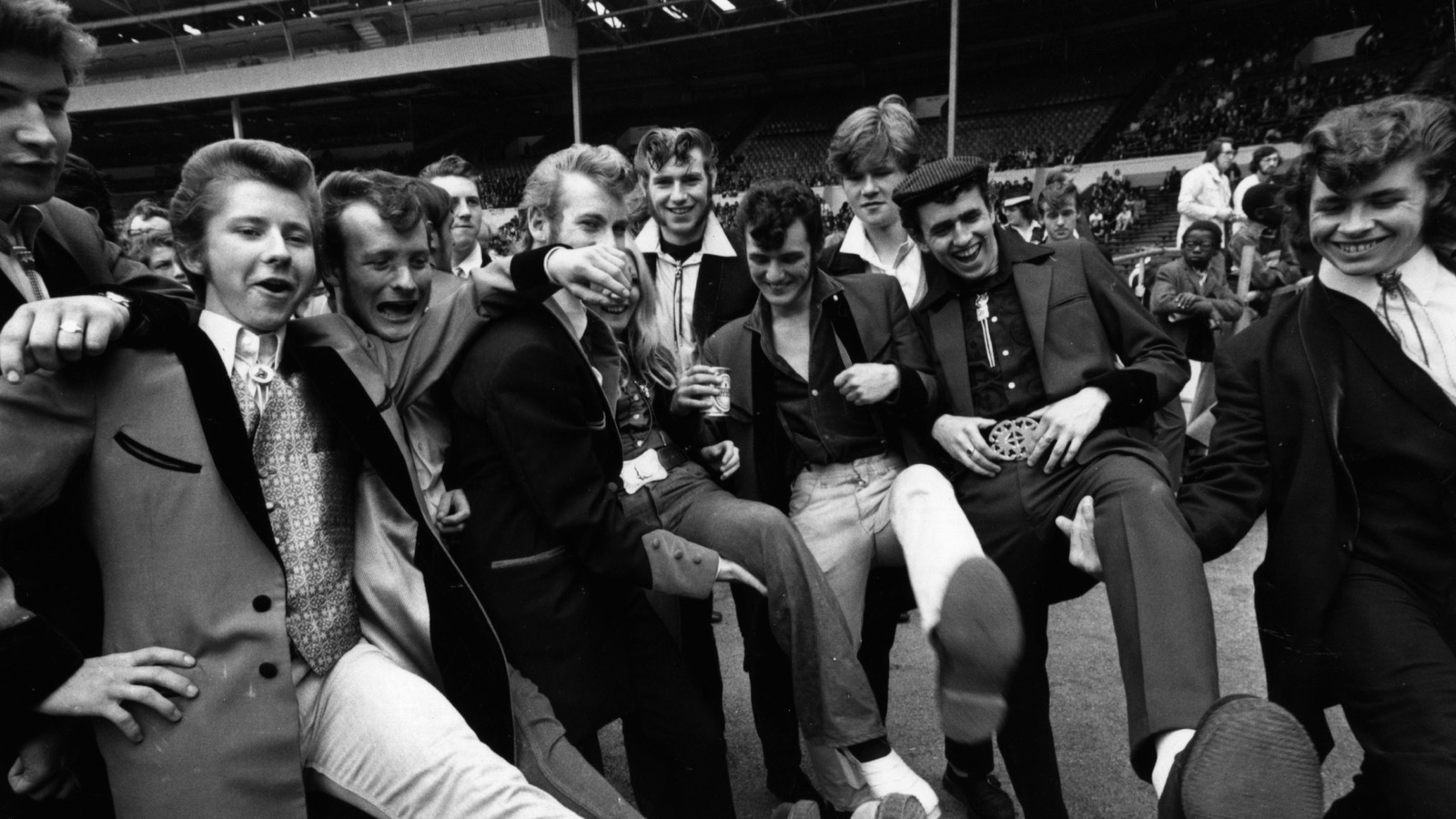 أغاني السبعينيات التي توضح معنى أن تكون شابًا وحرًا