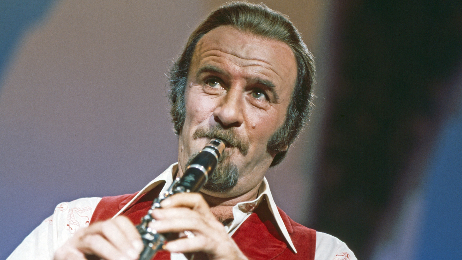 أغاني الستينيات العاطفية التي تعيد جيل الطفرة السكانية على الفور إلى مرحلة الطفولة