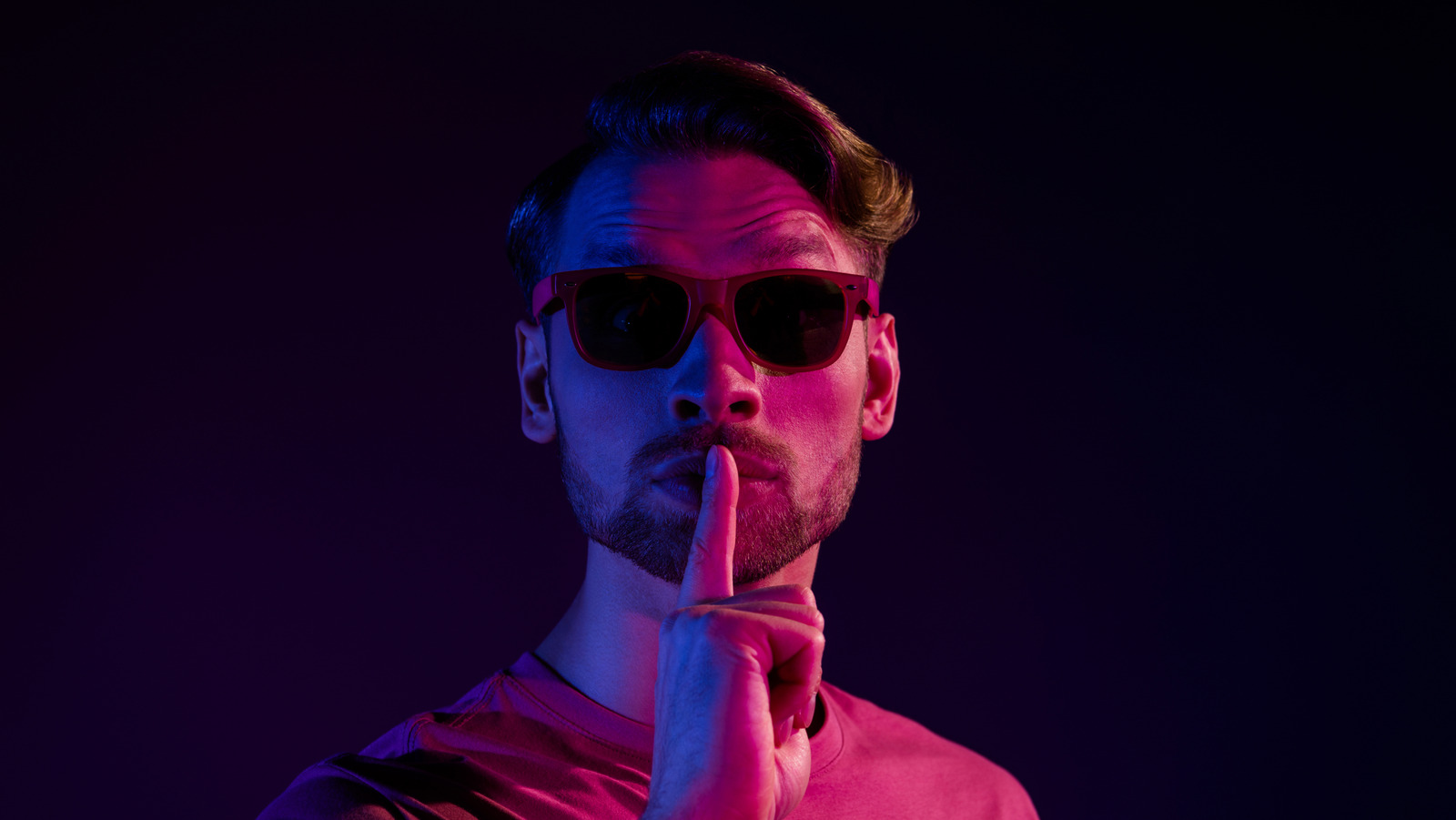 أكبر الألغاز في موسيقى الثمانينات لا تزال دون حل حتى اليوم