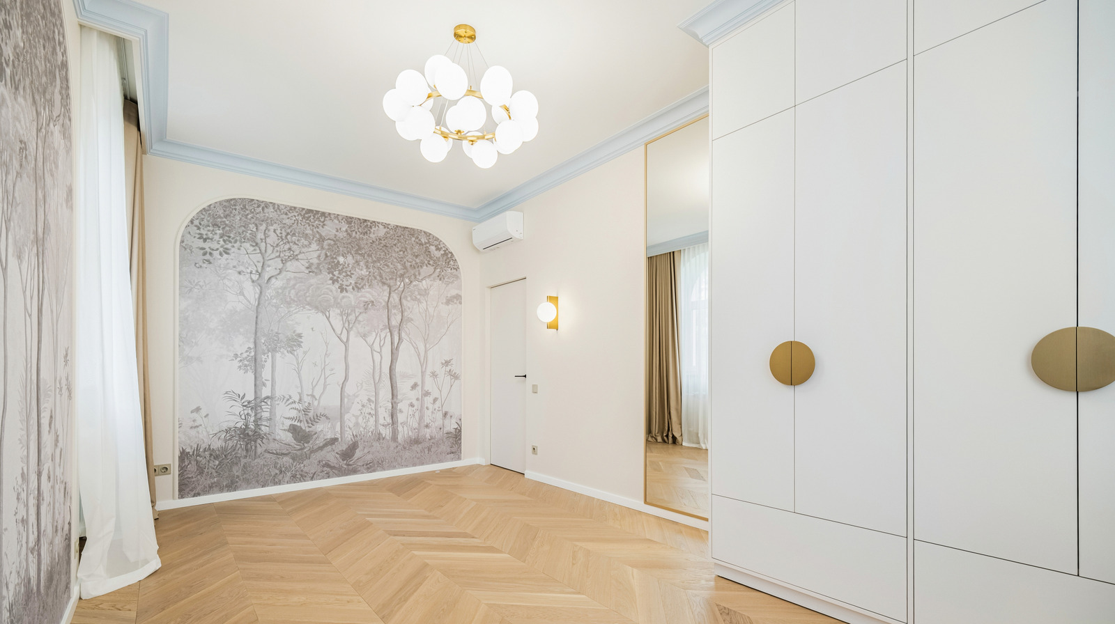 هل يمكن أن تساعد اللوحة الجدارية المخصصة في زيادة قيمة منزلك؟ إليك ما نعرفه