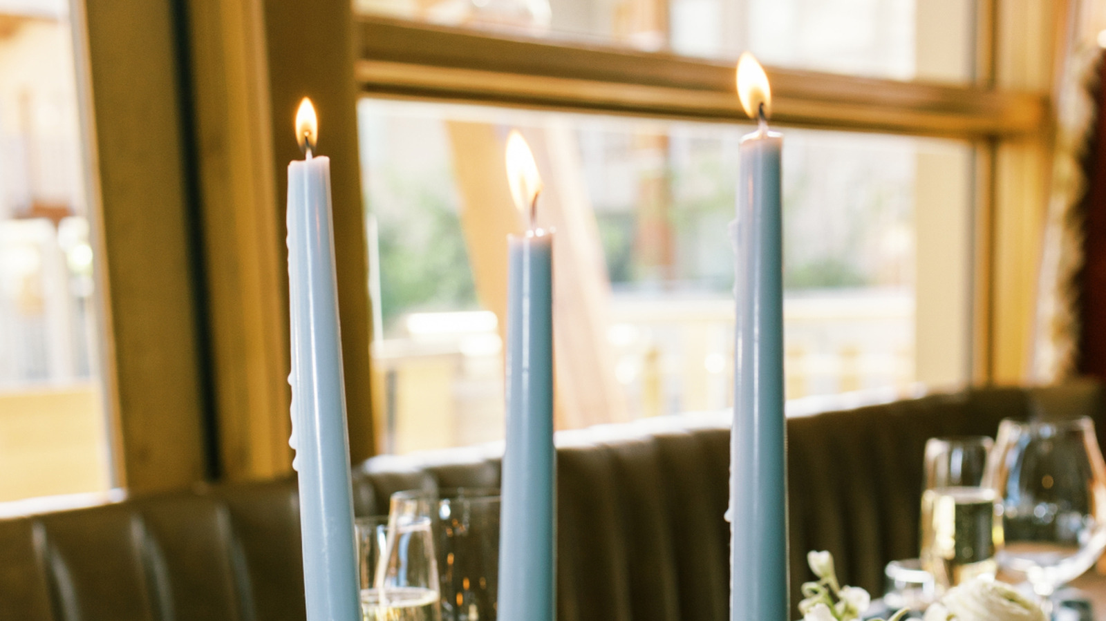 DIY بأسعار معقولة والتي تمنح الشموع المستدقة لشجرة الدولار ترقية متطورة