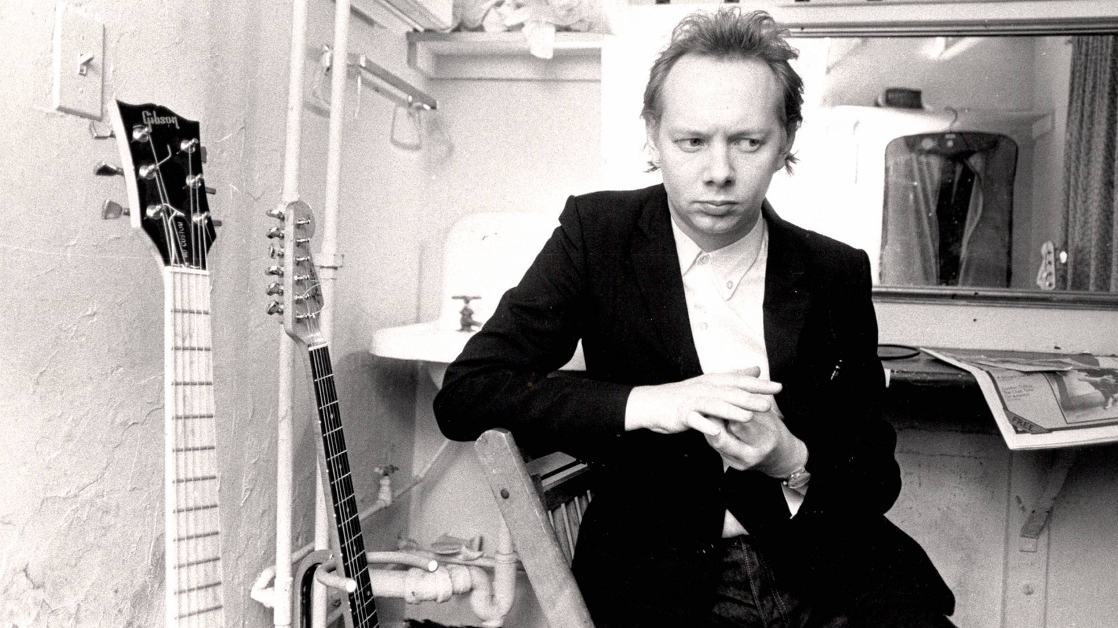 المدرسة الثانوية المنسية تضرب جيل الطفرة السكانية الذي تركه في السبعينيات