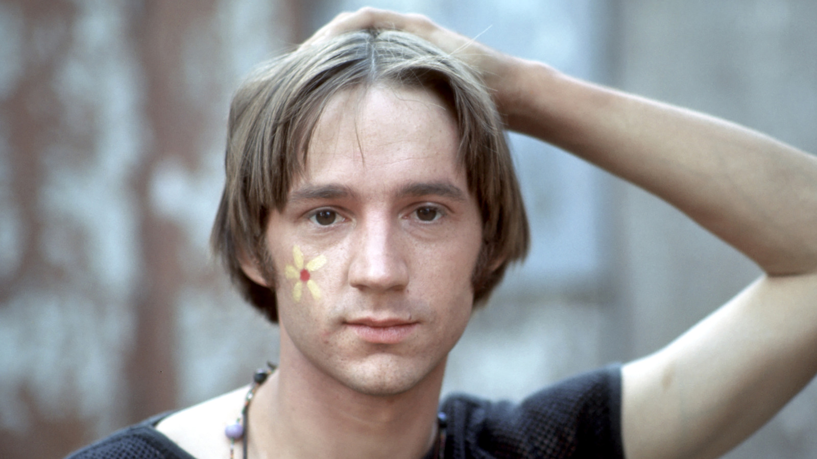 نجوم الروك الذين تركوا فرقهم الناجحة من أجل مشاريع فاشلة منفردة