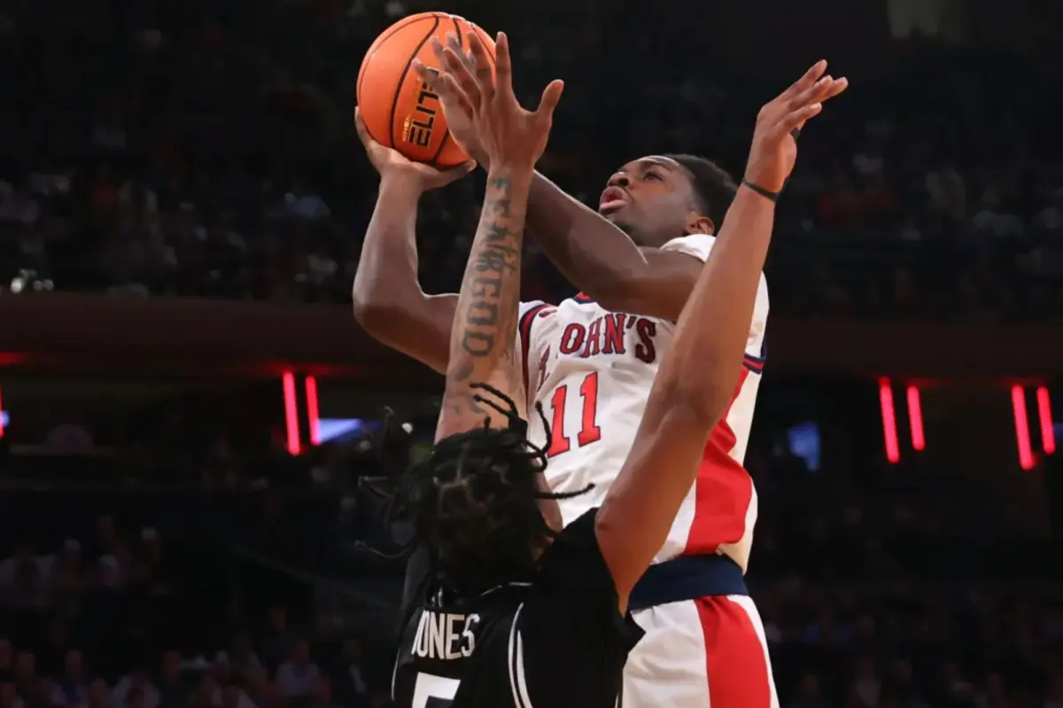 سانت جون إيان جاكسون يزدهر في بطولة Big East لأول مرة أثناء الصيام