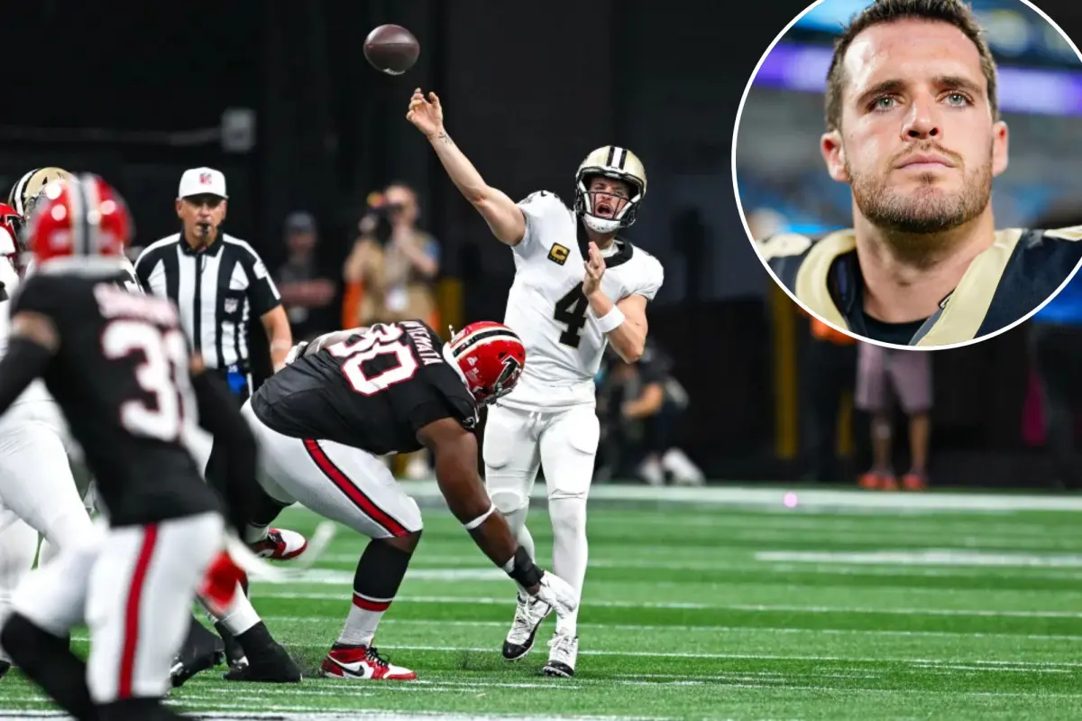 عودة ديريك كار المثيرة للاهتمام إلى الدوري الوطني لكرة القدم الأمريكية لم تجذب اهتمام الفرق