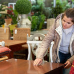 الأثاث العتيق المنسي الذي يمكنك العثور عليه ليناسب مدخلك