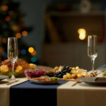 لا يوجد مكان لغرفة طعام رسمية؟ قد توفر الأماكن الخارجية البديل المثالي