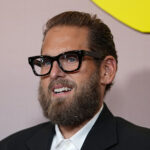 صور جونا هيل من عام 2007 إلى الآن تضع الأسئلة حول صحته في سياقها الصحيح