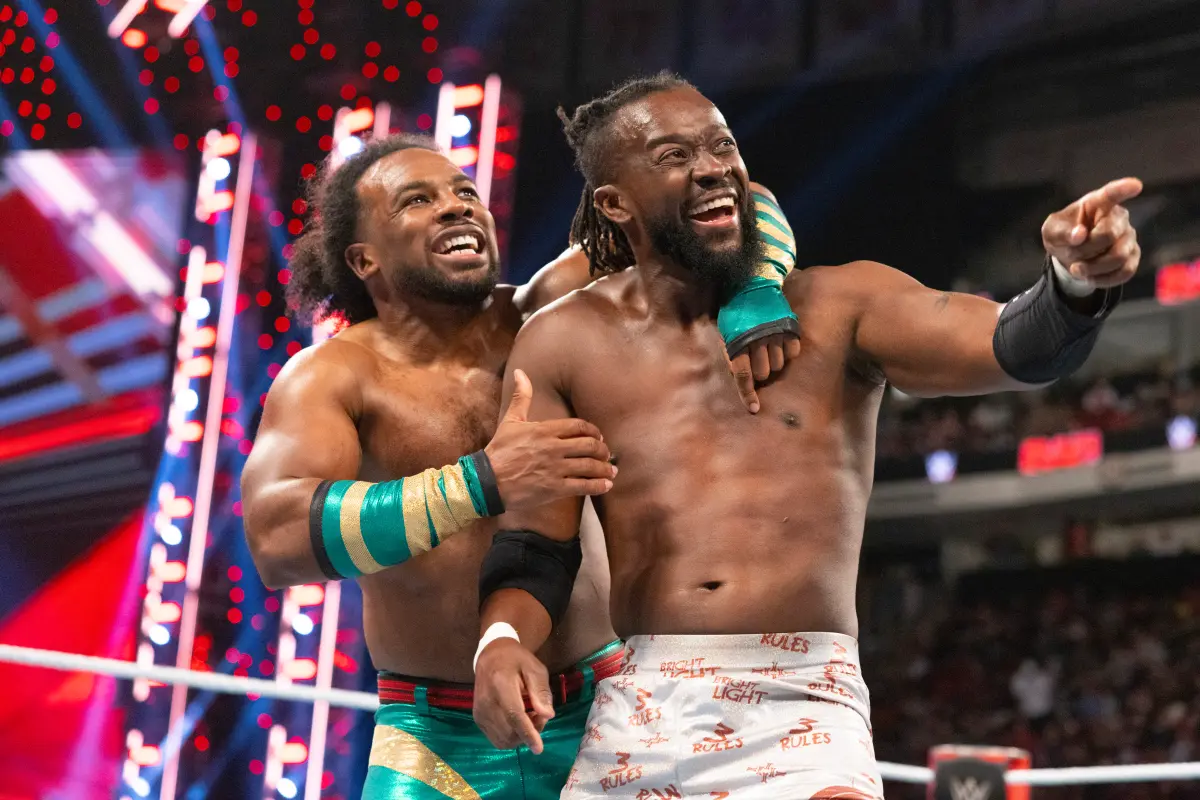 سيغادر إكزافيير وودز وكوفي كينجستون عضو فريق The New Day WWE