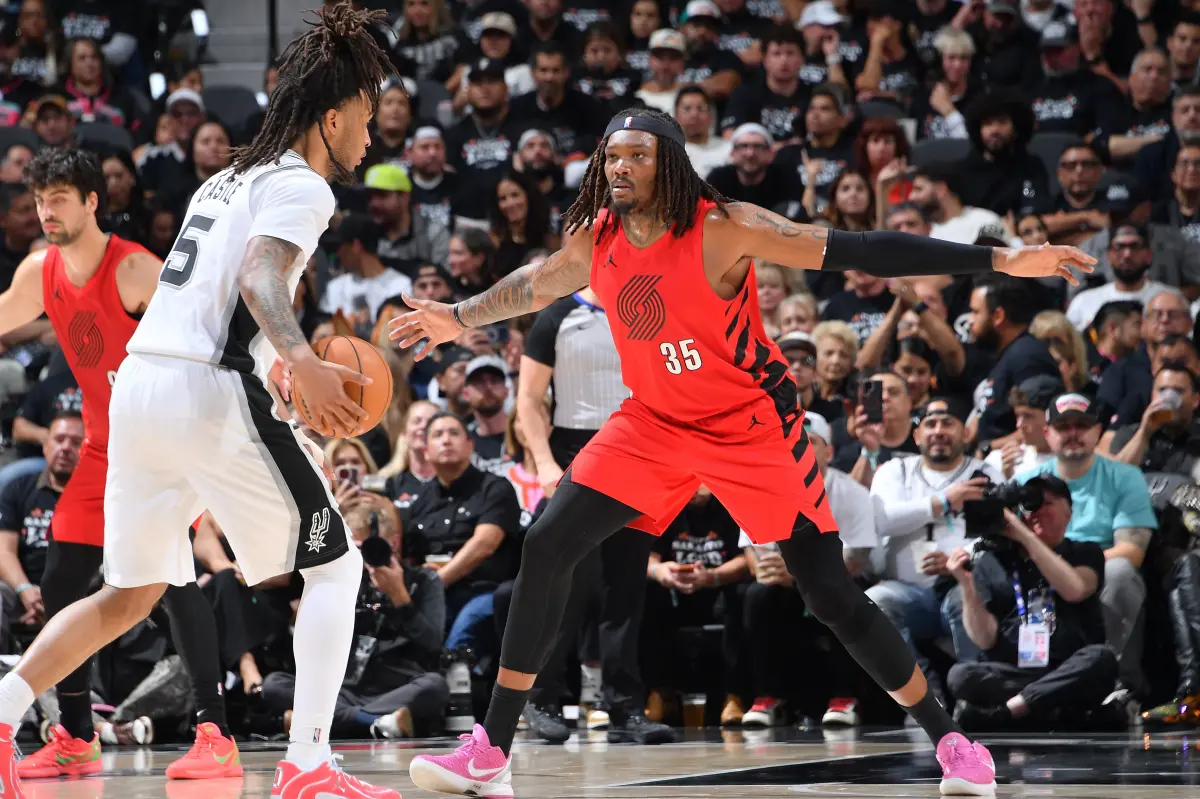 يحتفظ Blazers بروبرت ويليامز الثالث بعقد بقيمة 44 مليون دولار