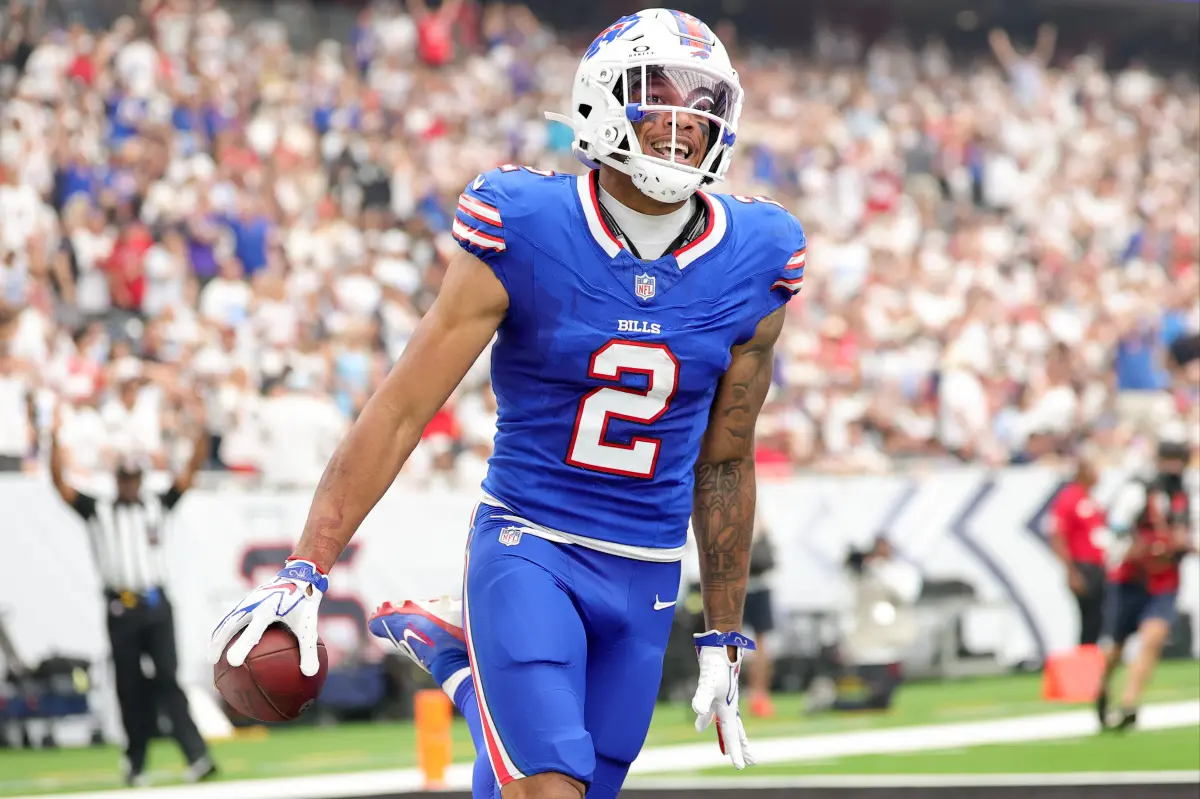 تم الكشف عن حالة إصابة DJ Moore بعد مغادرة فوز Bills 'Week 2 مبكرًا