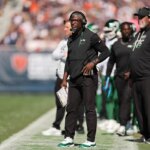 يجد آرون جلين أن Jets إيجابيات في خسارة فادحة أمام Bears مع توقف الموسم على الامتداد القادم